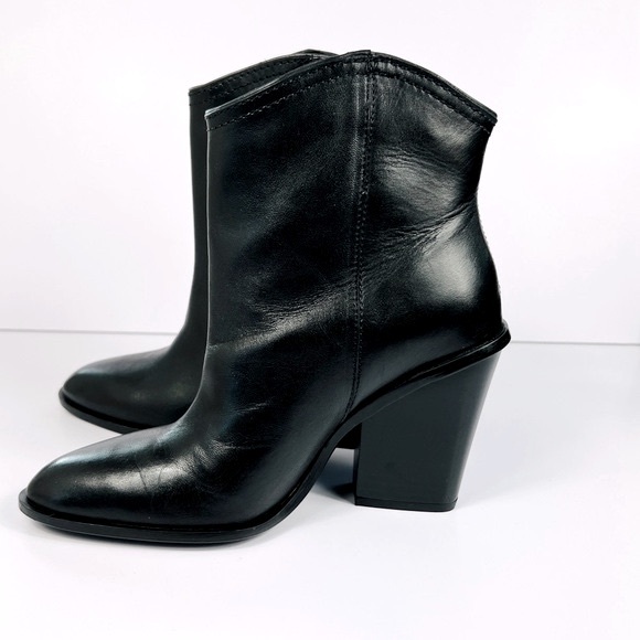 Great Condition! Zara Black Leather Block Heel Ankle Boots 6 (36) - Picture 5 of 10